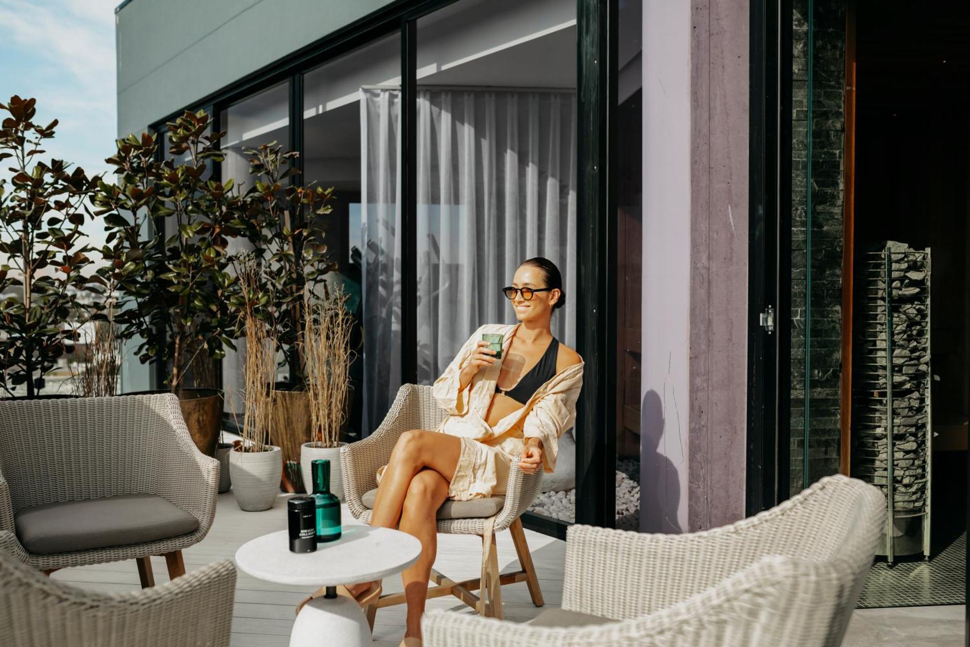 Astina Suites, بينريث المظهر الخارجي الصورة